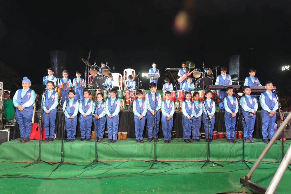 Golden Strings Junior School Choir & Orchestra